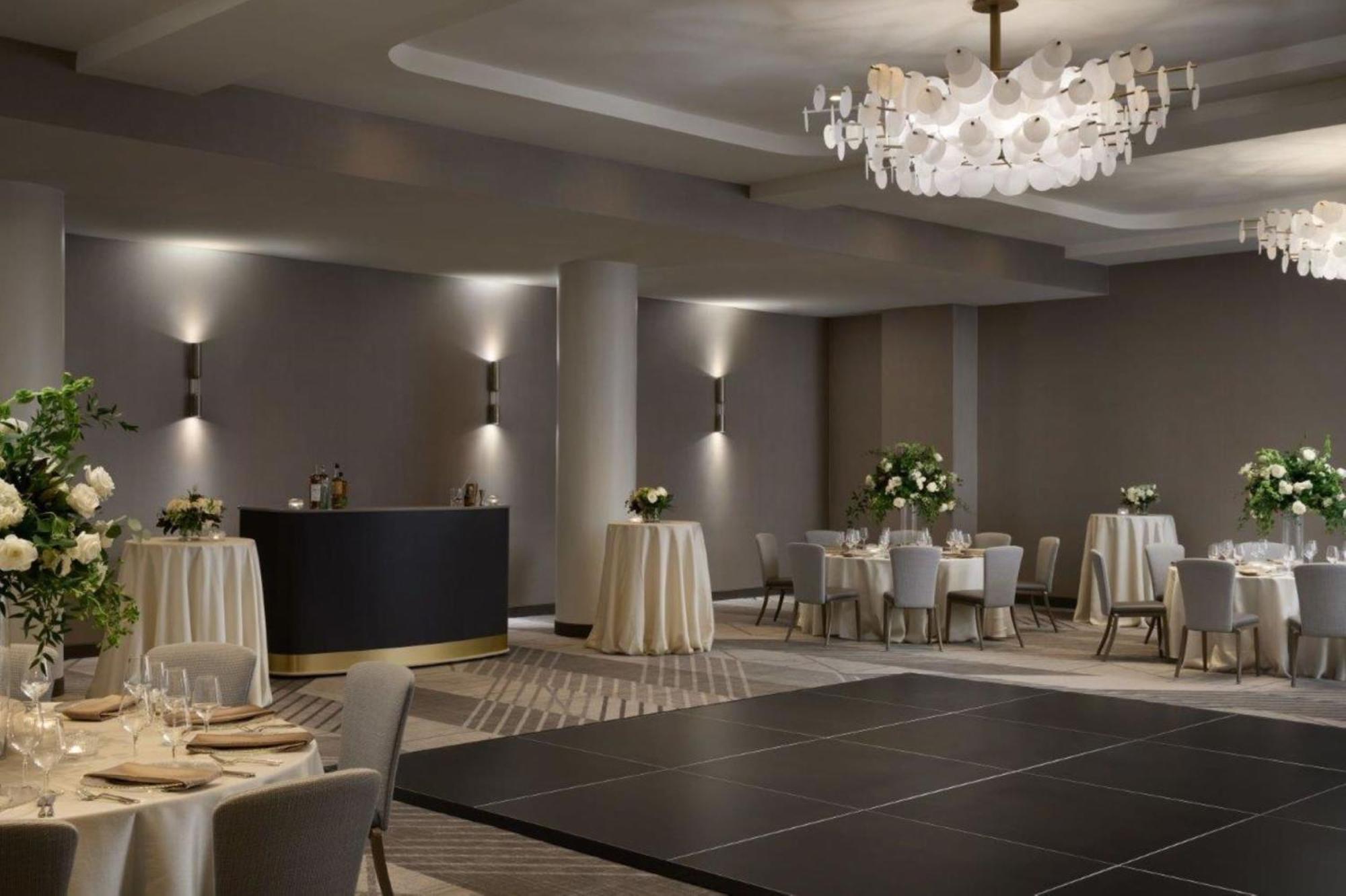 ホテル Intercontinental Indianapolis By Ihg エクステリア 写真